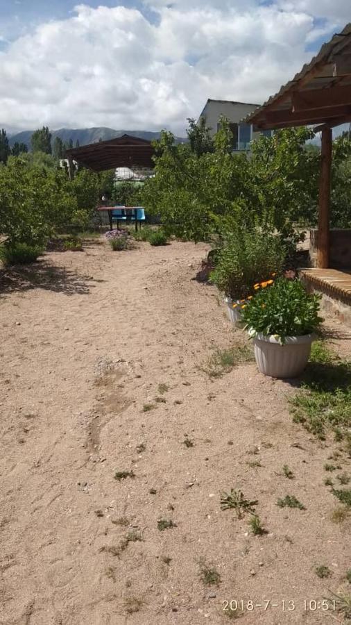 Eldos-Ata Eco Hotel Tosor Kültér fotó